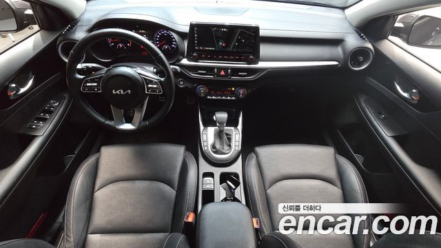 Kia K3 (II) 1.6 Prestige 2023 — фото 7