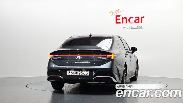 Hyundai Sonata The Edge (DN8) 2.0 Exclusive 2025 — фото 4