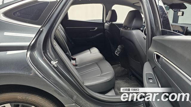 Hyundai Sonata The Edge (DN8) 2.0 Exclusive 2025 — фото 16