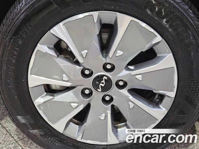 Kia K5 Hybrid (III) Prestige 2025 — фото 23