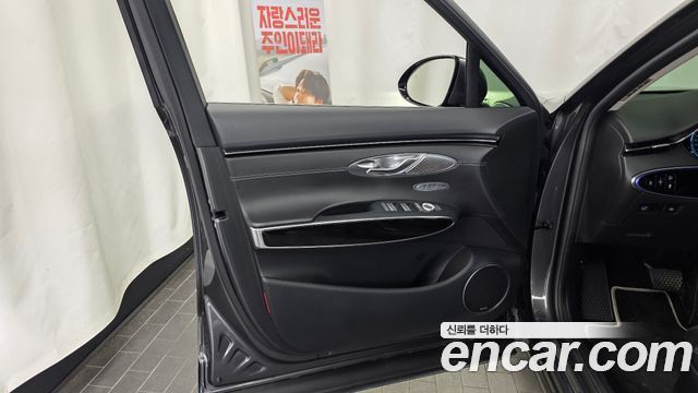 Genesis GV70 2.5T Gasoline 2WD 2022 — фото 24