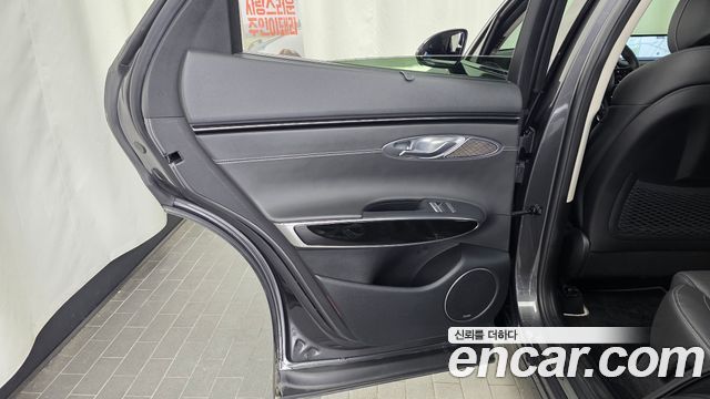 Genesis GV70 2.5T Gasoline 2WD 2022 — фото 25