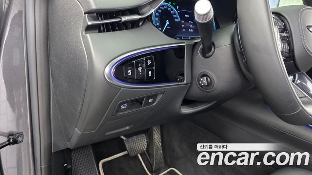 Genesis GV70 2.5T Gasoline 2WD 2022 — фото 28