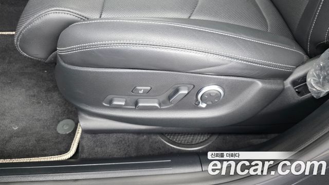 Genesis GV70 2.5T Gasoline 2WD 2022 — фото 31
