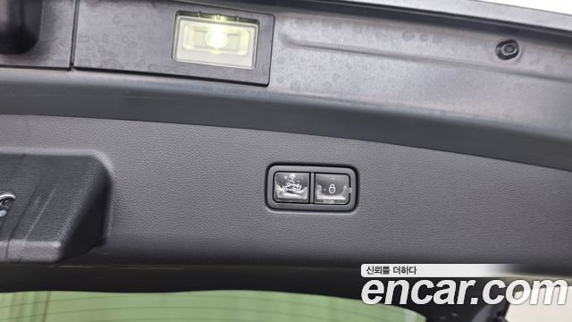 Genesis GV70 2.5T Gasoline 2WD 2022 — фото 32