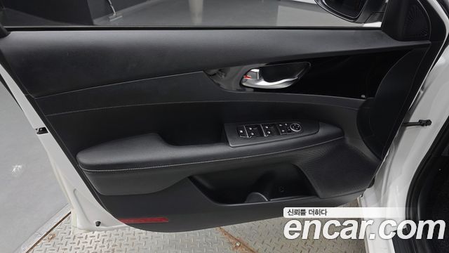 Kia K3 (II) 1.6 Prestige 2024 — фото 24