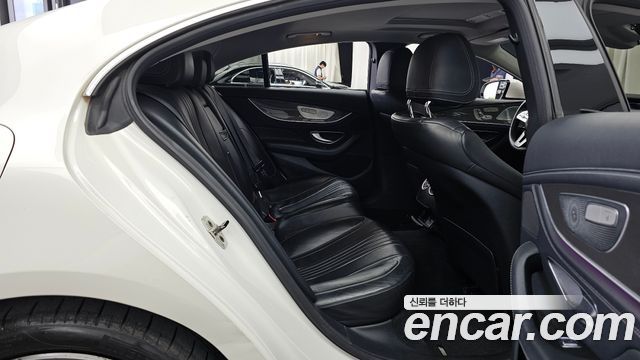 Mercedes-Benz CLS-Class (C257) CLS300d AMG Line 2019 — фото 12