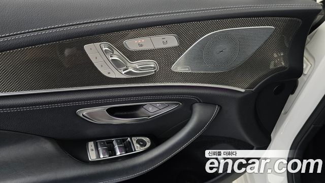 Mercedes-Benz CLS-Class (C257) CLS300d AMG Line 2019 — фото 19