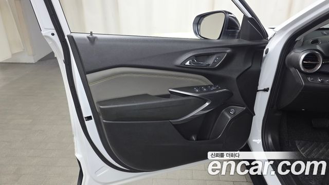Chevrolet Trax Crossover 1.2 ACTIV 2024 — фото 24