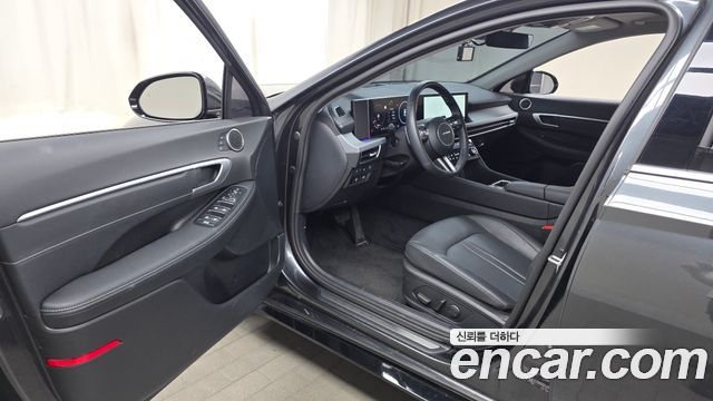 Hyundai Sonata The Edge (DN8) 2.0 Exclusive 2025 — фото 10