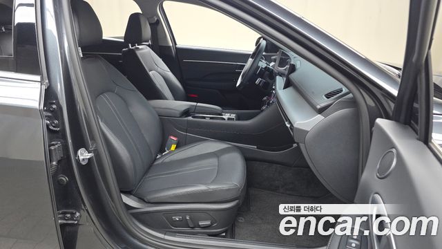 Hyundai Sonata The Edge (DN8) 2.0 Exclusive 2025 — фото 15