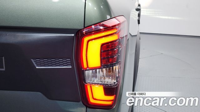 KG Mobility (SsangYong) Rexton Sports Khan Diesel 2.2 2WD Prestige 2021 — фото 23