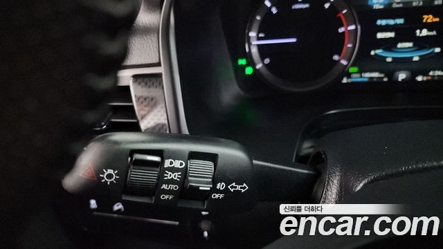 KG Mobility (SsangYong) Rexton Sports Khan Diesel 2.2 2WD Prestige 2021 — фото 27
