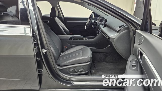 Hyundai Sonata The Edge (DN8) 2.0 Exclusive 2025 — фото 32