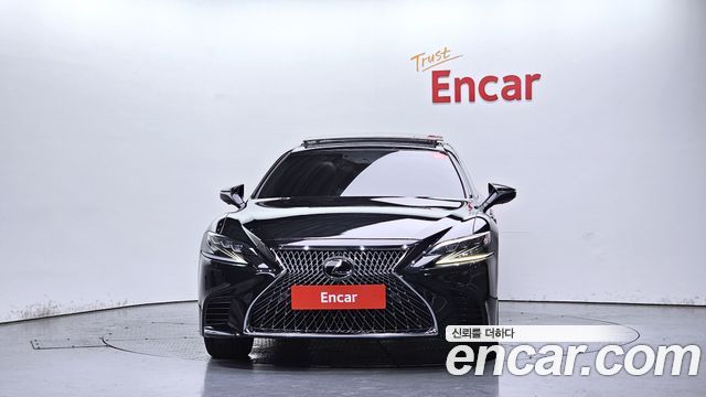 Lexus LS500 (V) 3.5 Luxury AWD 2019 — фото 3