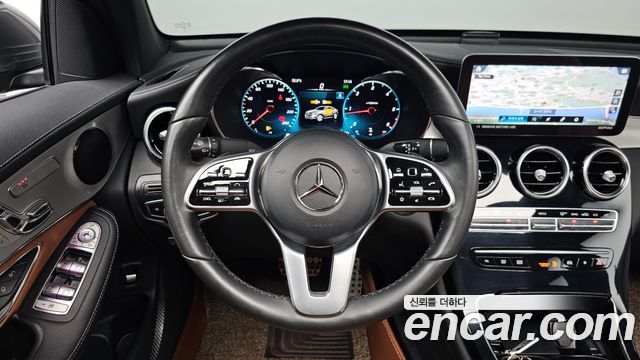 Mercedes-Benz GLC-Class (X253) GLC220 d 4MATIC Coupe 2022 — фото 17