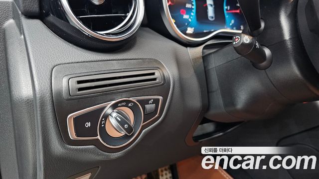 Mercedes-Benz GLC-Class (X253) GLC220 d 4MATIC Coupe 2022 — фото 18