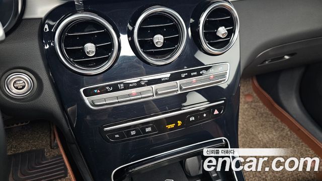 Mercedes-Benz GLC-Class (X253) GLC220 d 4MATIC Coupe 2022 — фото 23