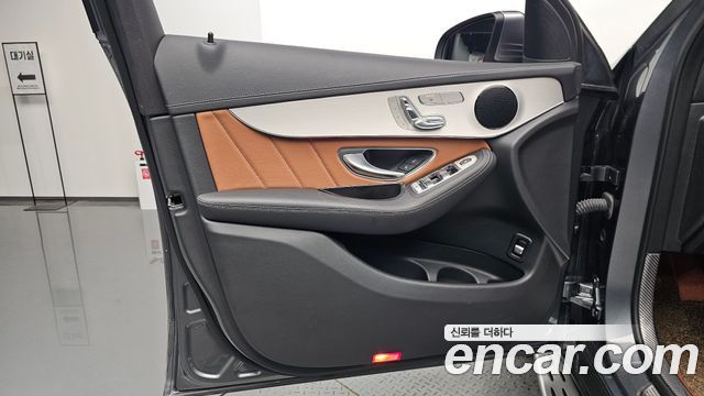 Mercedes-Benz GLC-Class (X253) GLC220 d 4MATIC Coupe 2022 — фото 30
