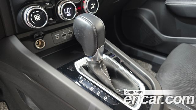 Renault Korea XM3 1.6 GTe RE 2023 — фото 9