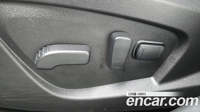Renault Korea XM3 1.6 GTe RE 2023 — фото 31