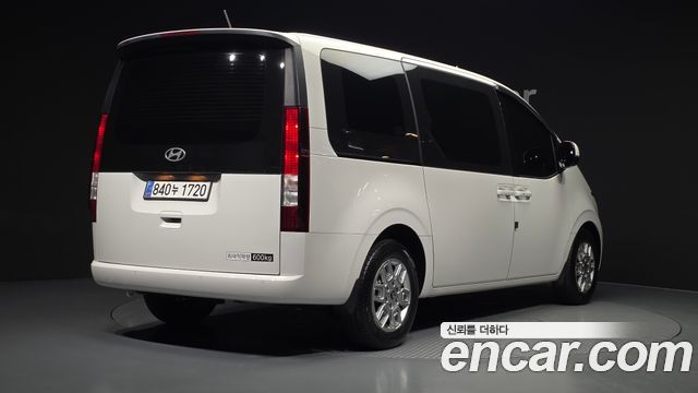 Hyundai Staria L3.5 Cargo 5-Seater Modern 2025 — фото 2