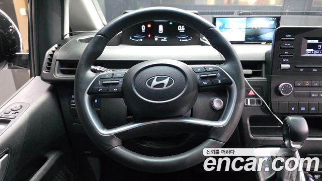Hyundai Staria L3.5 Cargo 5-Seater Modern 2025 — фото 13