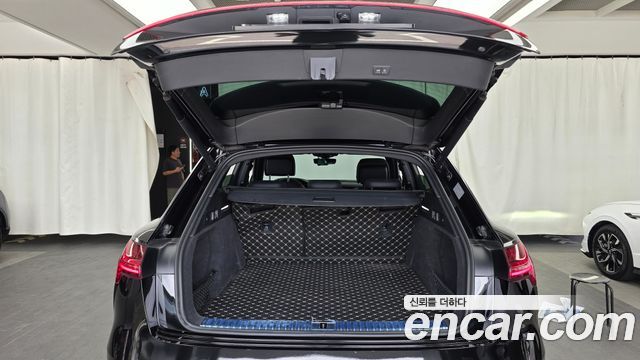 Audi e-tron 55 Quattro 2022 — фото 20