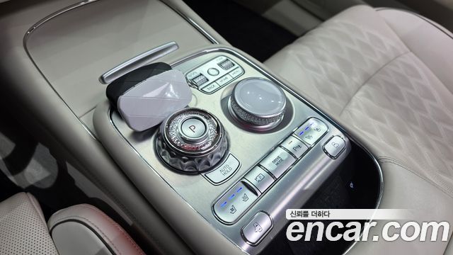 Genesis G90 (RS4) Gasoline 3.5 Turbo e-S/C AWD LWB 2023 — фото 9