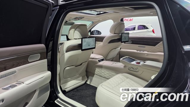 Genesis G90 (RS4) Gasoline 3.5 Turbo e-S/C AWD LWB 2023 — фото 11