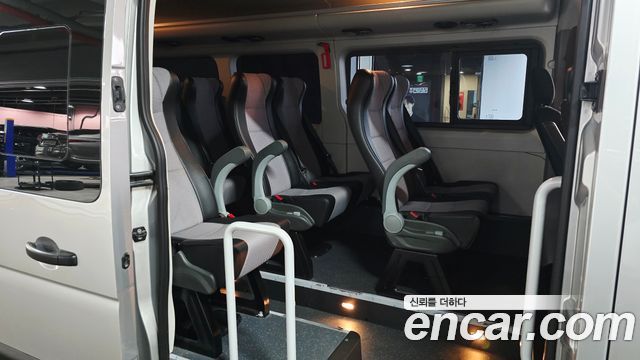 Renault Korea Master 2.3 15-Seater 2020 — фото 12