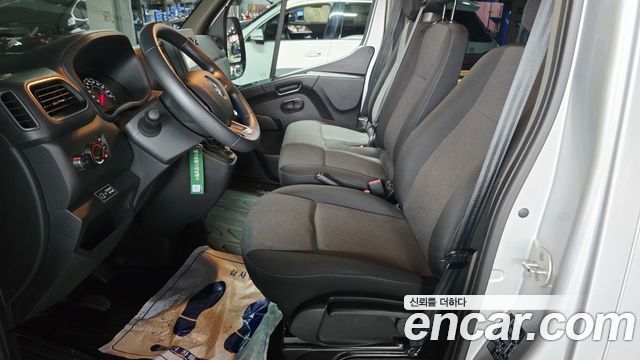 Renault Korea Master 2.3 15-Seater 2020 — фото 20
