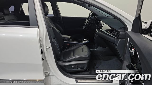 Kia Niro EV Noblesse 2022 — фото 26