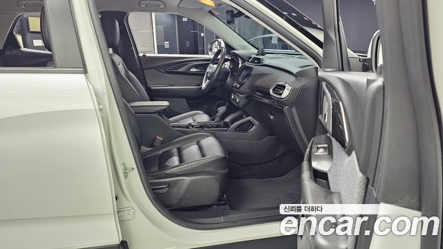 Chevrolet Trailblazer 1.3 Turbo 2WD Premier 2022 — фото 11