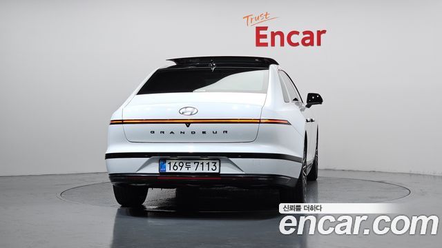 Hyundai Grandeur Hybrid (GN7) Calligraphy 2025 — фото 4