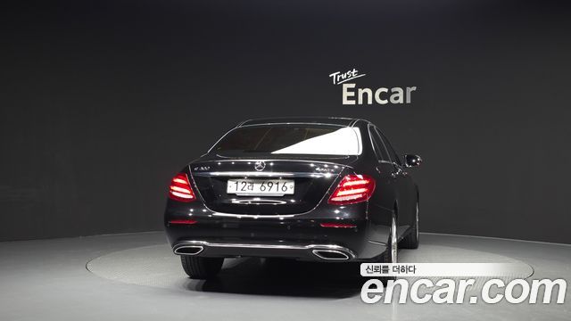Mercedes-Benz E-Class (W213) E220d Exclusive 2019 — фото 4