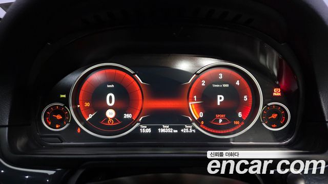 BMW 5 Series (F10) 520d 2015 — фото 8