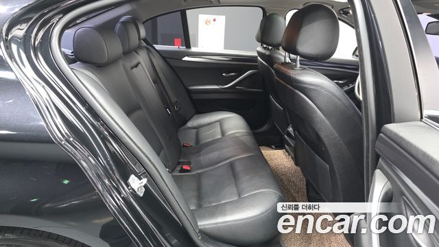 BMW 5 Series (F10) 520d 2015 — фото 12