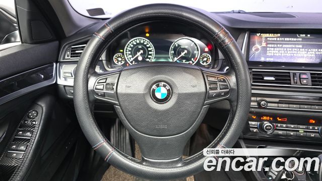 BMW 5 Series (F10) 520d 2015 — фото 13