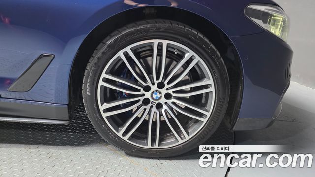 BMW 5 Series (G30) 530d M Sport Package 2018 — фото 27