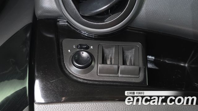 Chevrolet Spark LS Standard 2012 — фото 13