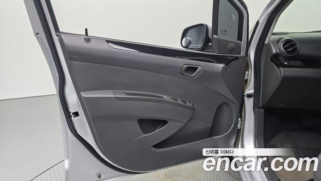 Chevrolet Spark LS Standard 2012 — фото 24