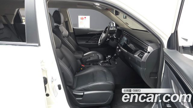 KG Mobility (SsangYong) Beautiful Korando Gasoline 1.5 2WD C5 2021 — фото 11