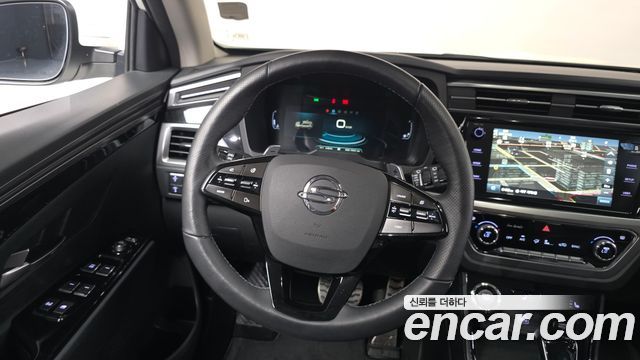 KG Mobility (SsangYong) Beautiful Korando Gasoline 1.5 2WD C5 2021 — фото 13
