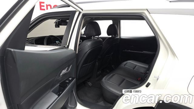 KG Mobility (SsangYong) Beautiful Korando Gasoline 1.5 2WD C5 2021 — фото 26