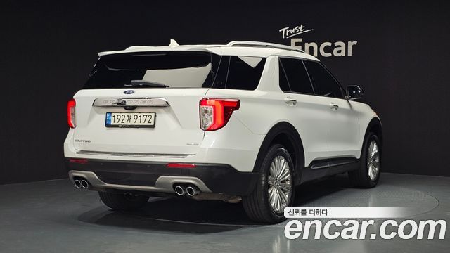 Ford Explorer (VI) 3.0 PHEV 2021 — фото 2