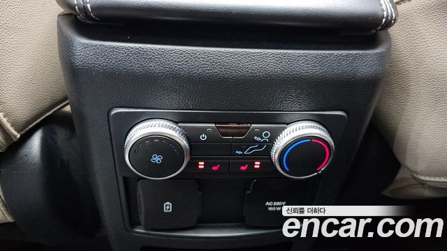 Ford Explorer (VI) 3.0 PHEV 2021 — фото 22