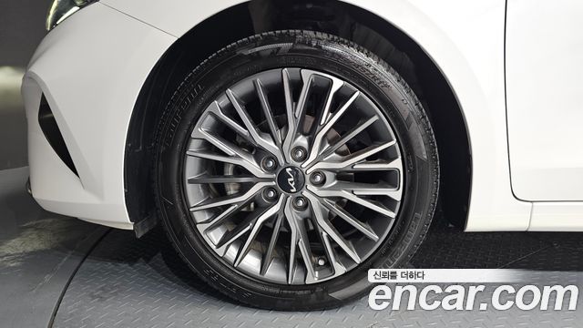 Kia K3 (II) 1.6 Noblesse 2022 — фото 5