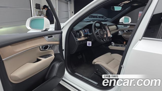 Volvo XC90 (II) B6 Ultra Bright 2026 — фото 10