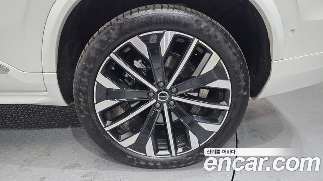 Volvo XC90 (II) B6 Ultra Bright 2026 — фото 21